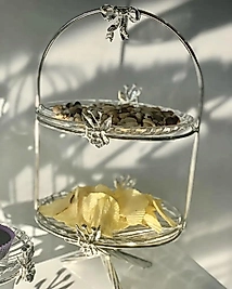 GÜMÜŞ RENK İKİ KATLI CAM SUNUMLUK